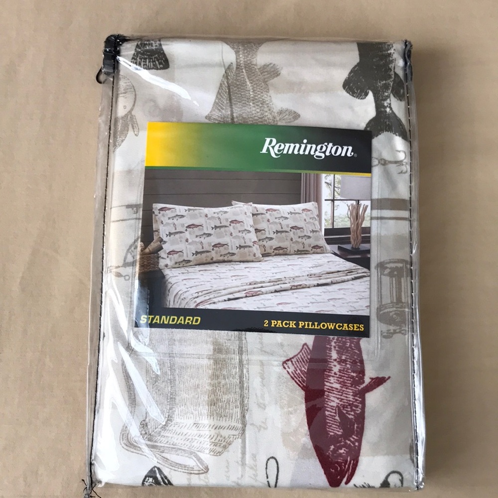 Remington Pillowcase Hunting Fish Standard Pillowcases New in Package